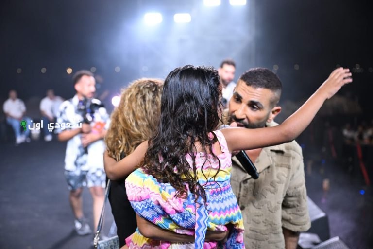 أحمد سعد يتألق في حفلات عيد الأضحى بحضور زوجته