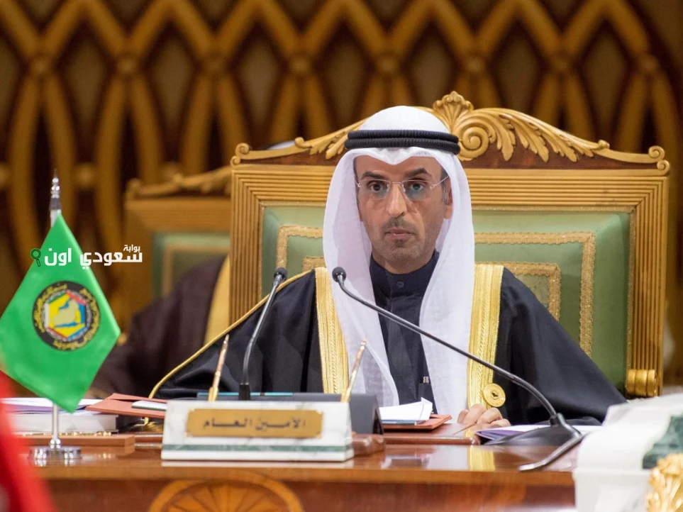 أمين مجلس التعاون الخليجي يدين بشدة الهجوم الصاروخي الإيراني على قطر ويدعو للتضامن