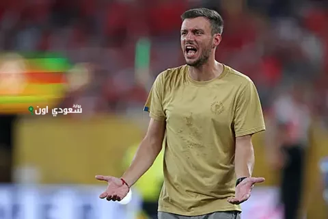 مدرب بورتو يؤكد على جهد لاعبيه رغم تلقي الفريق أربعة أهداف أمام الأهلي في المباراة