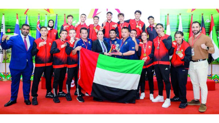 منتخب الإمارات يحقق 16 ميدالية ويتصدر فئة الرجال في بطولة آسيا للمواي تاي