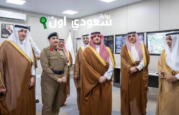 وزير الداخلية يتفقد المركز العام للنقل في مشعر عرفة التابع لملكية مكة والمشاعر