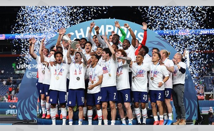 توالت صافرات الاستهجان ضد المنتخب الأمريكي بعد خسارته القاسية أمام المنتخب السويسري