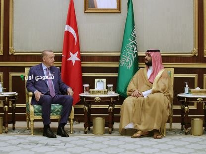 ولي العهد والرئيس التركي يناقشان تطورات الهجوم الإسرائيلي على إيران والمستجدات الإقليمية