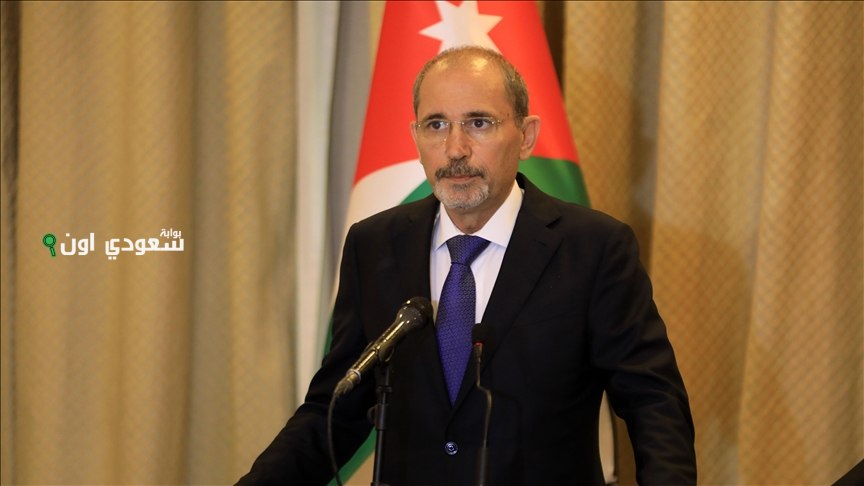 وزير الخارجية إلى المملكة