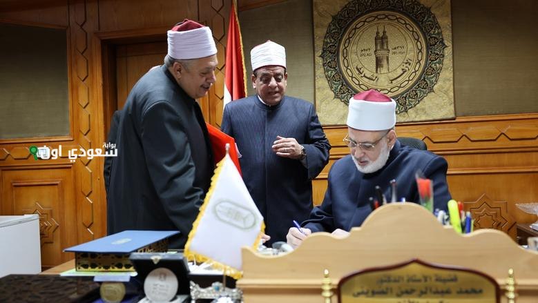  الأزهر الشريف يعتمد نتائج المرحلتين الابتدائية والإعدادية ويستعرض نسب النجاح وعدد طلاب الدور الثاني