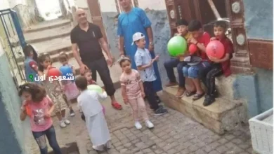 المواطنون يُواصلون زيارة الأقارب وتبادل التهاني في تاني أيام عيد الأضحى المبارك