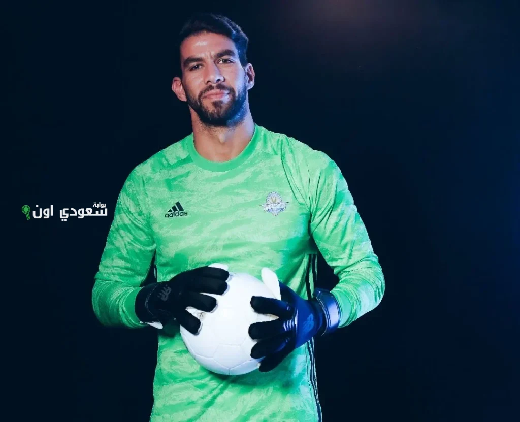 شريف إكرامي يتصدر قائمة حراس الدوري المصري المعمرين