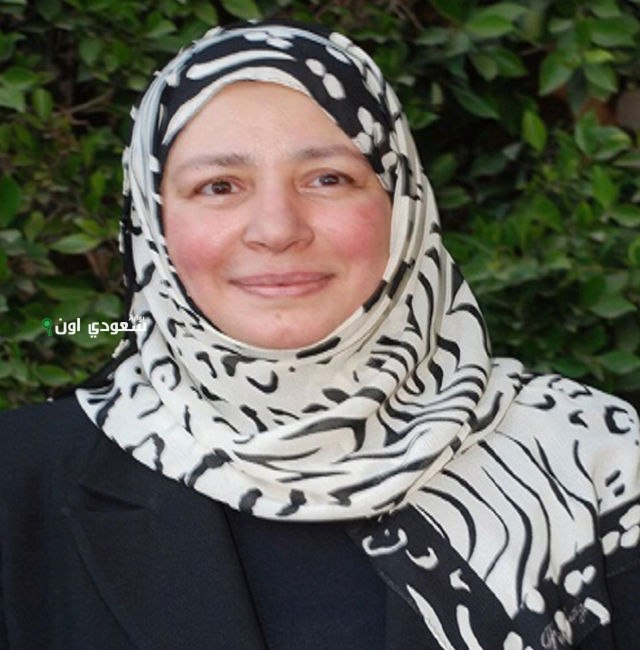 عبلة كامل تتصدر الترند بصورة جديدة والجمهور يعبّر عن اشتياقه ويطالب بعودتها للتمثيل