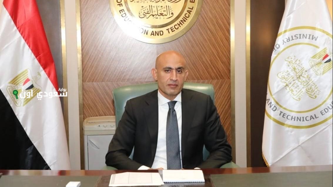 وزارة التربية والتعليم تعيد معلمي المعاش والمحالين إلى سن التقاعد