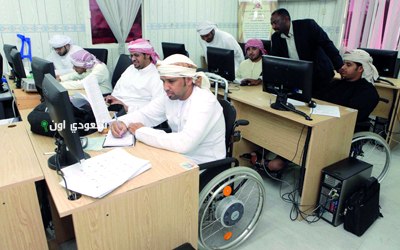 إعفاء استثنائي! وزارة الموارد البشرية تمد يد العون لذوي الإعاقة.. حتى في هذه الحالة بيستحقون راتب الضمان الاجتماعي