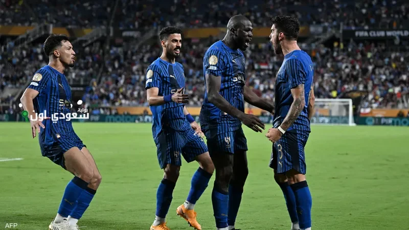 سبعة معلومات تثير الاهتمام حول حكم مباراة الهلال وفلومينينسي الهولندي ومفاجأته مع الزعيم
