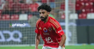 حسام وإبراهيم حسن يتفقدان حالة مروان عطية الصحية