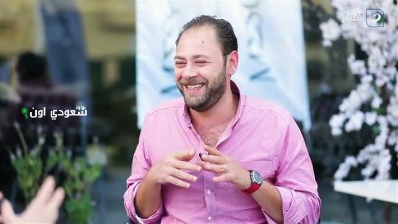 محمد علي رزق يكشف أن محمود عبد العزيز اختاره بنفسه ويعتبر ذلك شرفًا كبيرًا له