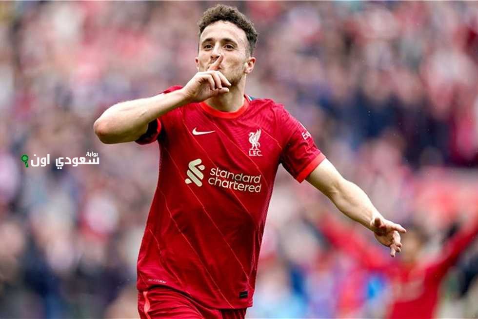 نجم الاتحاد يوجه رسالة مؤثرة بعد وفاة اللاعب البرتغالي جوتا، تعكس حزنه الشديد