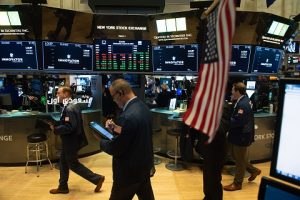 استقرار الأسهم الأمريكية قبيل إعلان بيانات سوق العمل