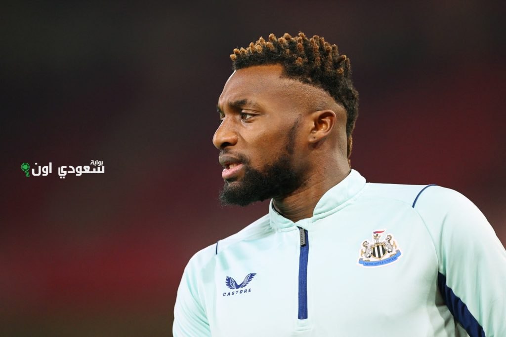 الأهلي يتخذ قرارًا حاسمًا بشأن عرض رين لضم اللاعب سانت ماكسيمان في الصيف الحالي