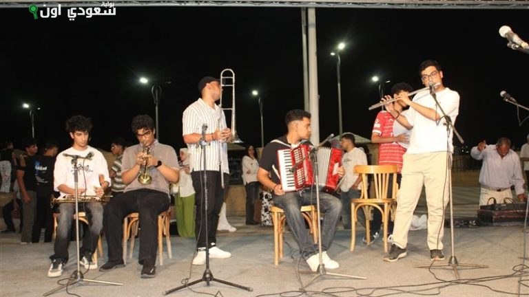 تجربة مليئة بالسعادة والفن في أمسيات صيف مدينة السويس الساحرة