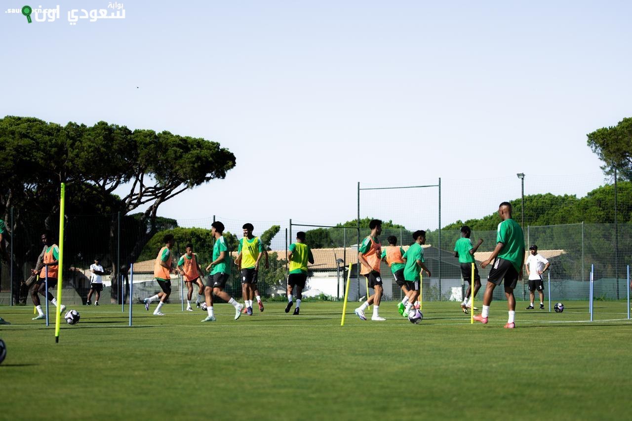 استعدادًا للموسم الجديد الاتفاق يواجه فارنسي مع عودة خيسوس وتألق المولد