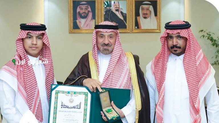أمير نجران يكرم شاباً بوسام الملك عبد العزيز لتبرّعه بكليته لشقيقه