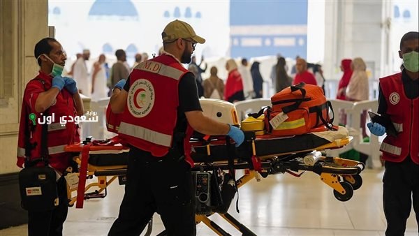تدخل عاجل ينقذ حياة معتمر باكستاني توقف قلبه