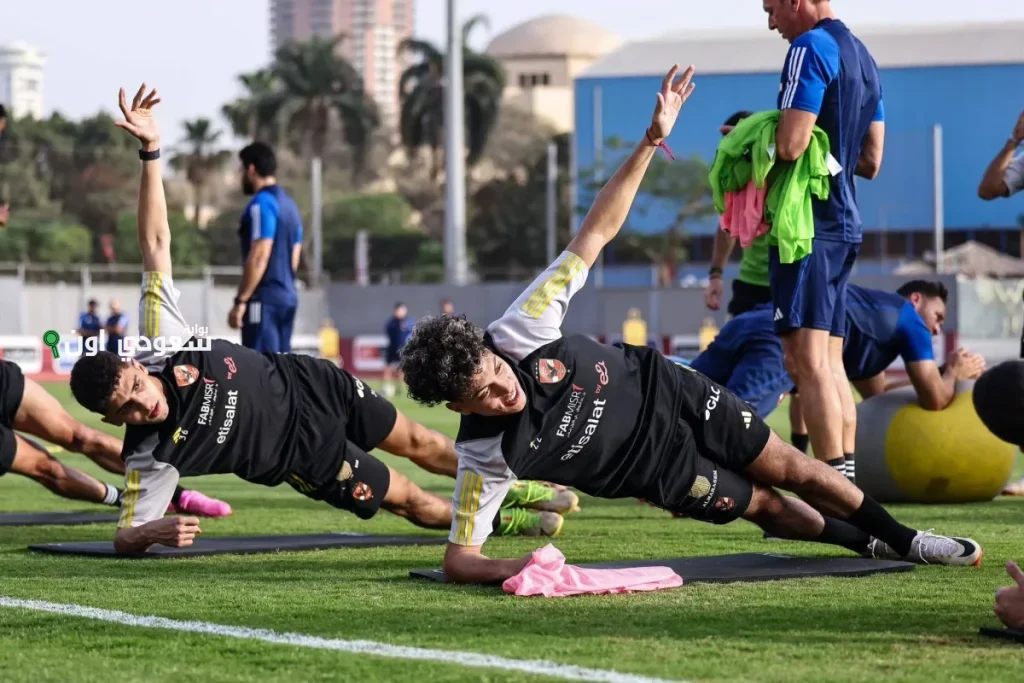 تدريبات مكثفة للمهاجمين والمدافعين في الأهلي للموسم الجديد