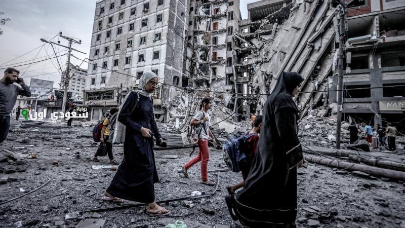 شعب غزة يأمل في توقف العنف واستعادة السلام وسط استمرار القتل والدمار