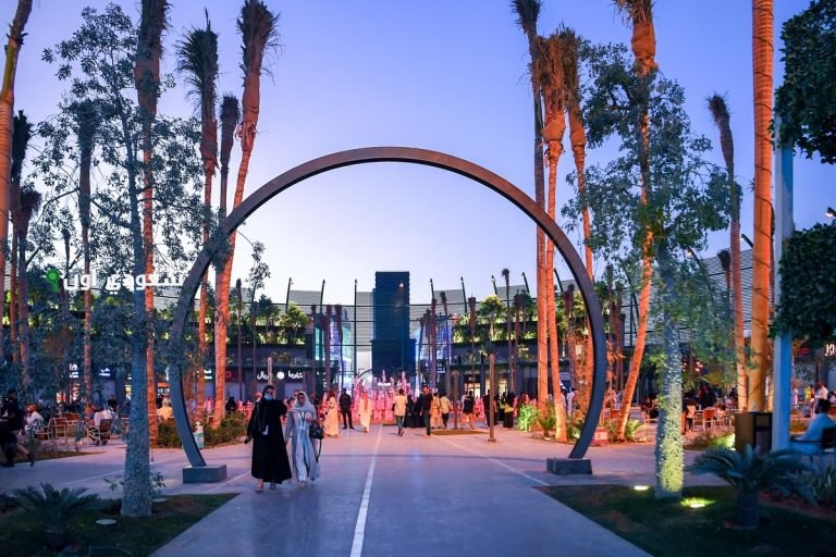 زيادة قدرها 9.7% في إنفاق الزوار الأجانب بالربع الأول