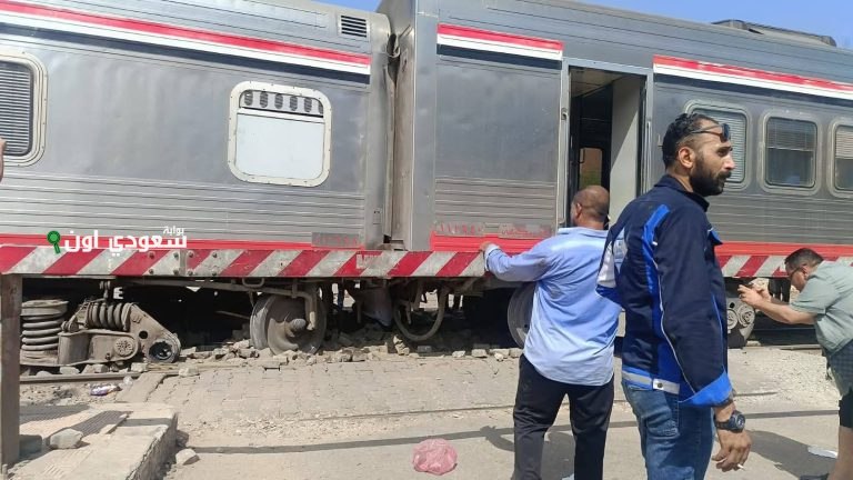 تحذير عاجل خروج قطار إسكندرية مطروح عن القضبان وتأثيره المدمر على حركة المرور اليومية