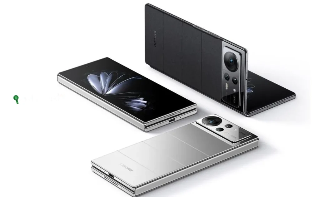 هاتف Xiaomi Mix Fold 4 ثورة في عالم الهواتف الذكية بكاميرا لايكا وشاشة بتقنية فريدة