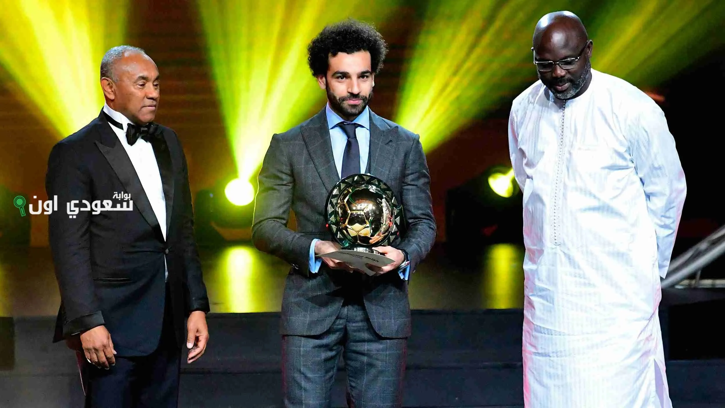 محمد صلاح يتوج بلقب أفضل لاعب أفريقي