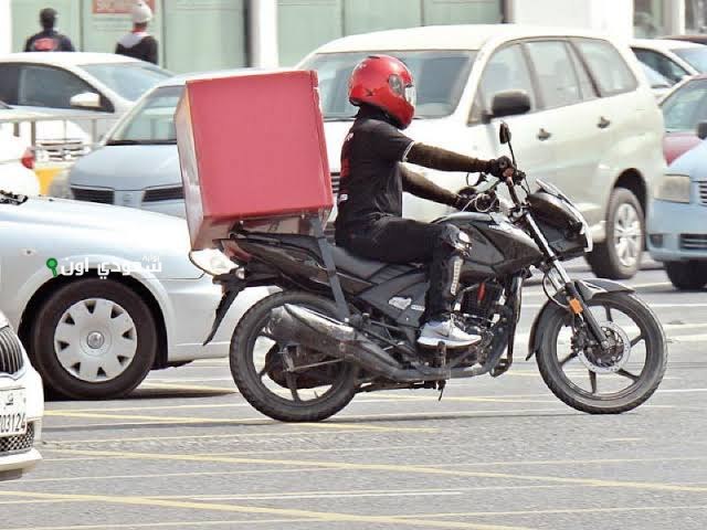 استطلاع ودراسة لائحتين: توصيل الطلبات ونقل البضائع بالدراجات الآلية