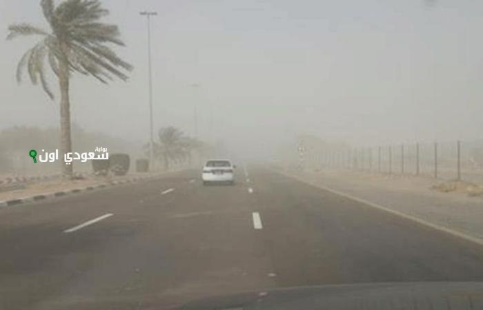 هبوب رياح محملة بالأتربة تضرب منطقة نجران