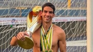 زى النهارده شريف إكرامى يرتدي قميص الأهلي لأول مرة