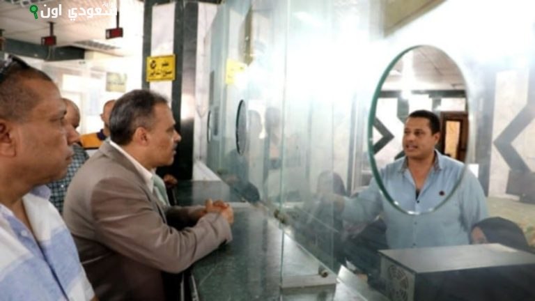 محافظ الشرقية يزور المركز التكنولوجي