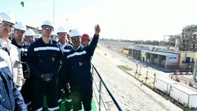 المهندس كريم بدوي، وزير البترول والثروة المعدنية، بجولة تفقدية في مشروعات تكرير البترول في الإسكندرية
