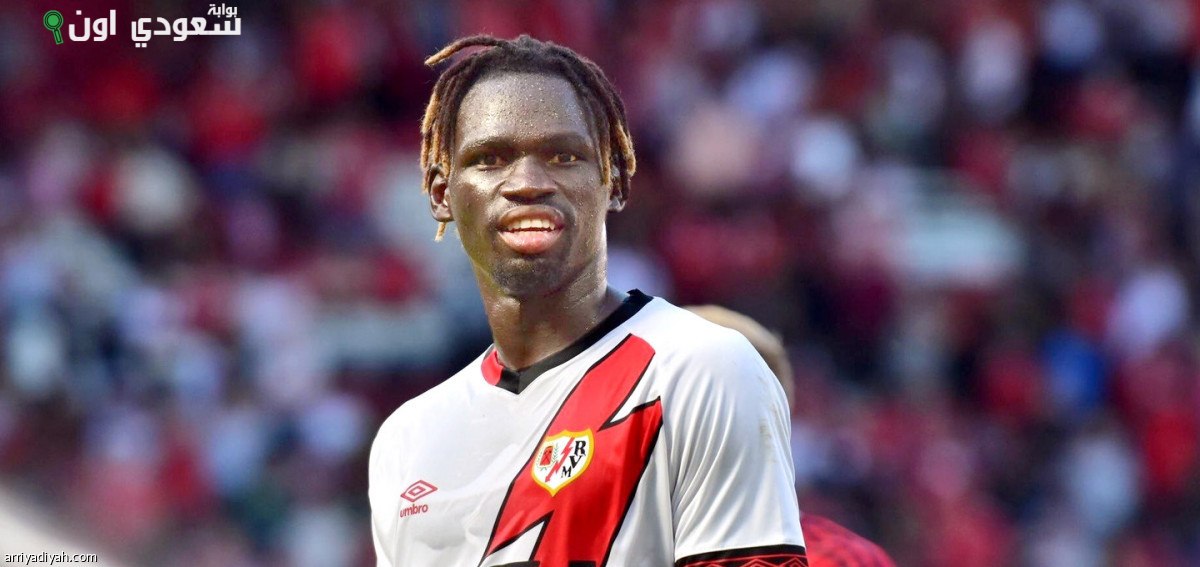 باثي سيس من رايو فايكانو الإسباني