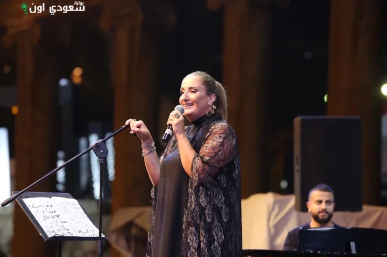 الفنانة مكادي نحّاس في مهرجان "جرش"