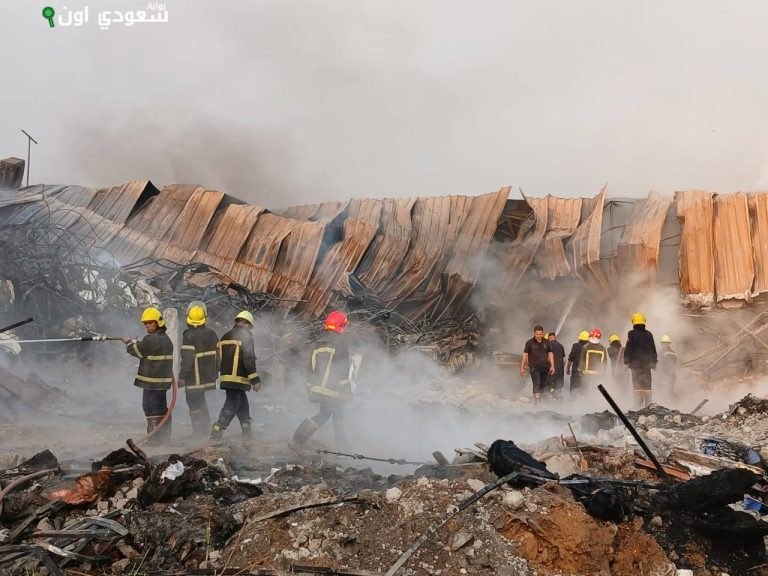 فتح تحقيق فوري لحصر خسائر حريق مصنع أحذية بالخانكة