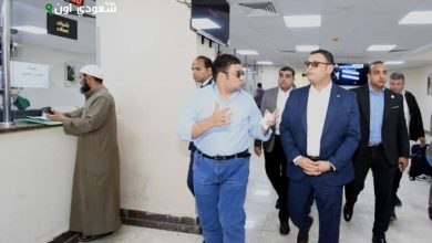 وزير الإسكان يقوم بجولة تفقدية للمركز التكنولوجي بالعبور الجديدة
