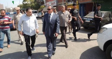 مدير أمن سوهاج يجري جولة تفقدية بالشوارع الرئيسية لمتابعة الأوضاع الأمنية والمرورية