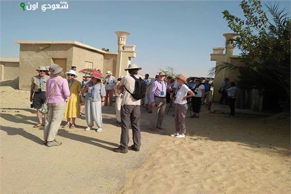زيارة وفود ألمانية ومجرية للمناطق الأثرية في المنيا