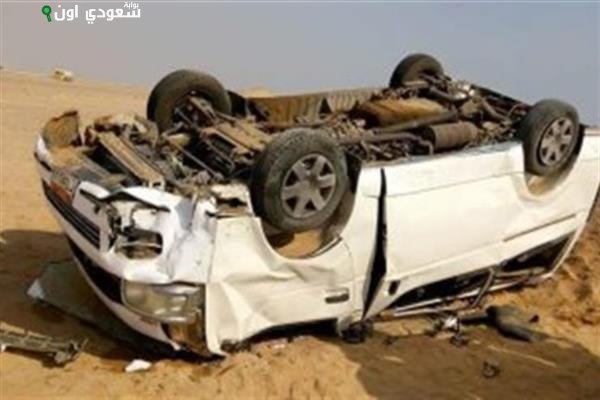 انقلاب ميكروباص في الشرقية يؤدي لإصابة 11 شخصًا