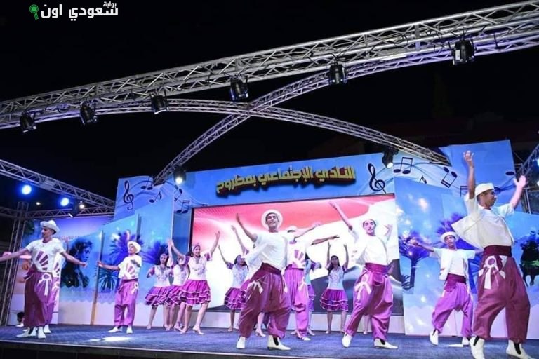 أنغام الطرب الأصيل تضيء ليالي "صيف بلدنا" في مطروح بجو مليء بالحيوية والجمال