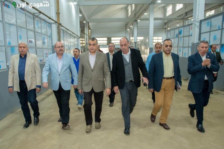 وزير الدولة للإنتاج الحربي يتفقد مصنع 27 الحربي