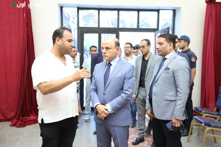 محافظ كفر الشيخ يتفقد استعدادات اللجان الانتخابية الـ442 خلال الليل