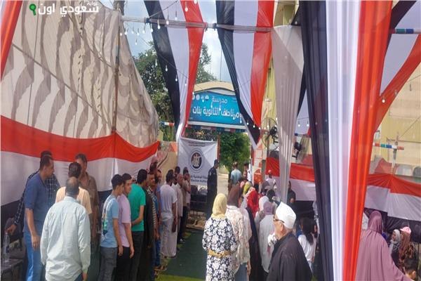 تزايد الإقبال على لجان كفر البطيخ في اليوم الثاني لانتخابات الشيوخ بدمياط