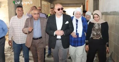 محافظ بني سويف يزور مشروع أول مدرسة دولية
