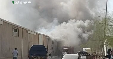 إصابة 11 عاملاً بحريق في مصنع إكسسوارات موبايل بالسويس