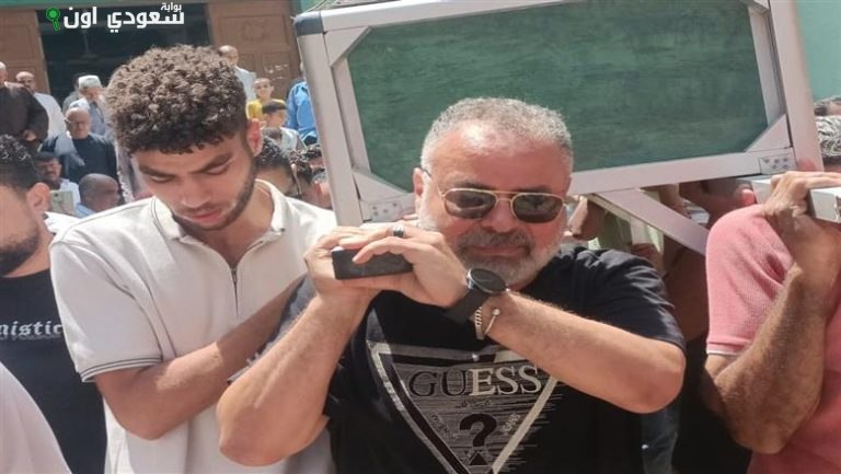 تشييع جنازة والدة صبحى خليل