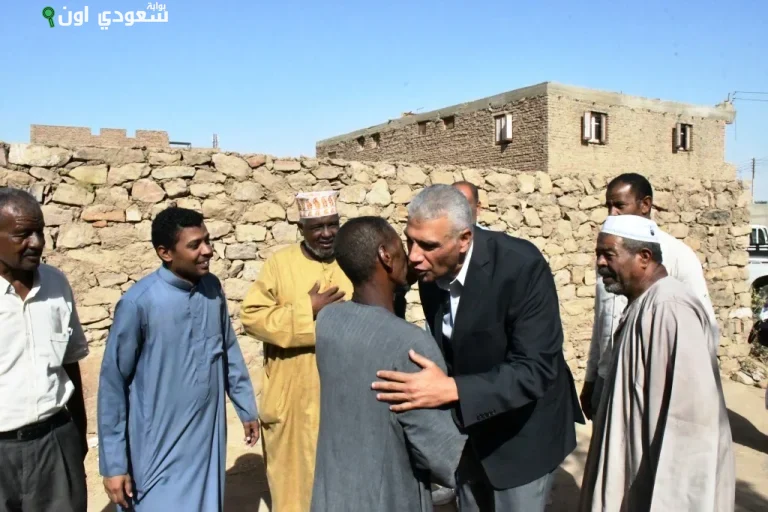 أهالي أبو الريش قبلي يشيدون بمحافظ أسوان